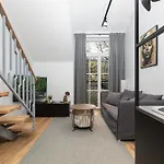 Apartman Kalma 7 *